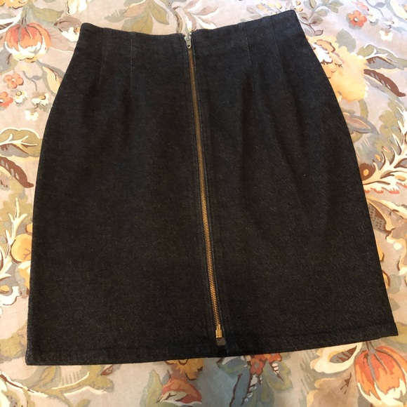 henri bendel Dresses & Skirts - Henri Bendel NY Jean skirt zipper front New 8 dark
